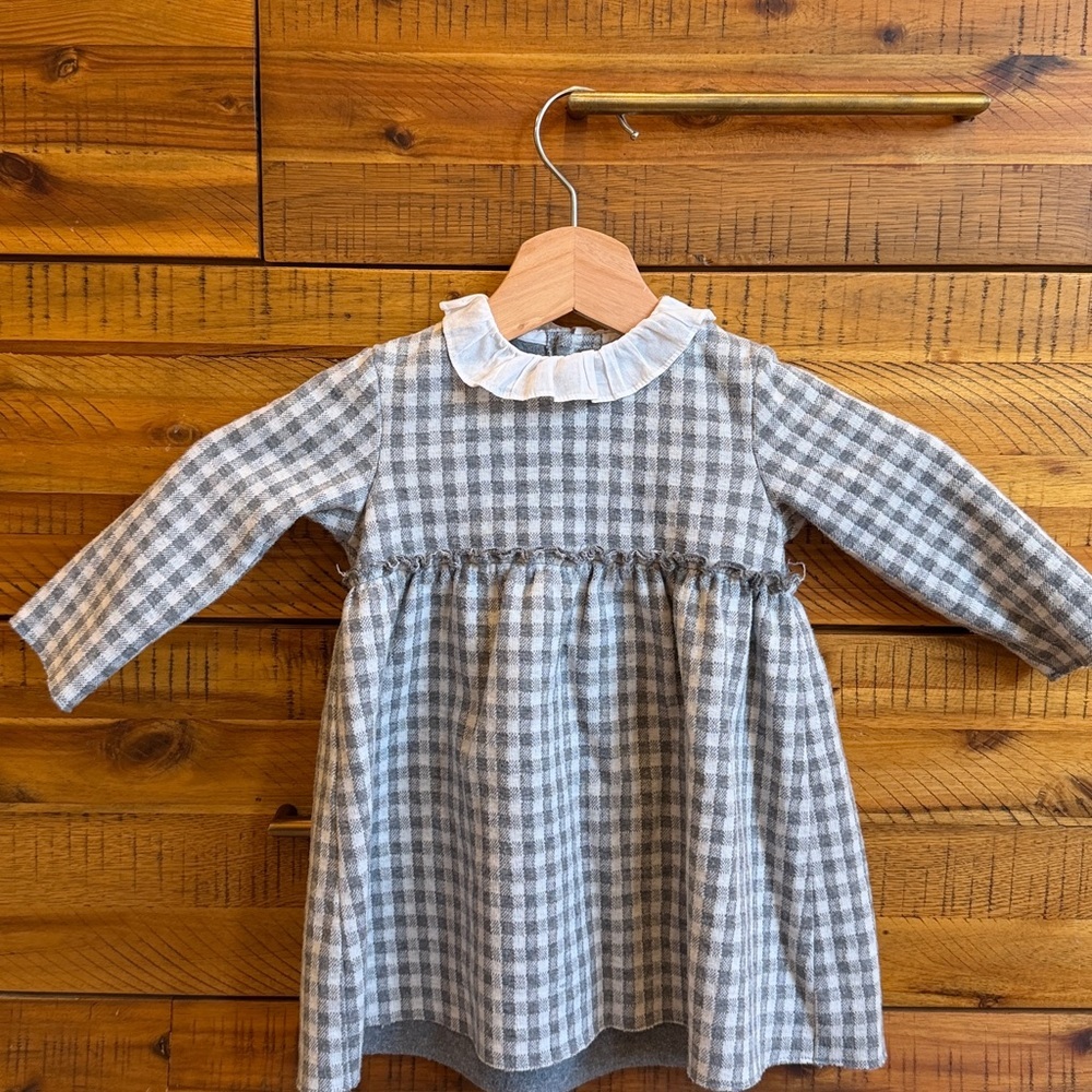 Il Gufo Gray Checkered Baby Dress with Ruffle Collar